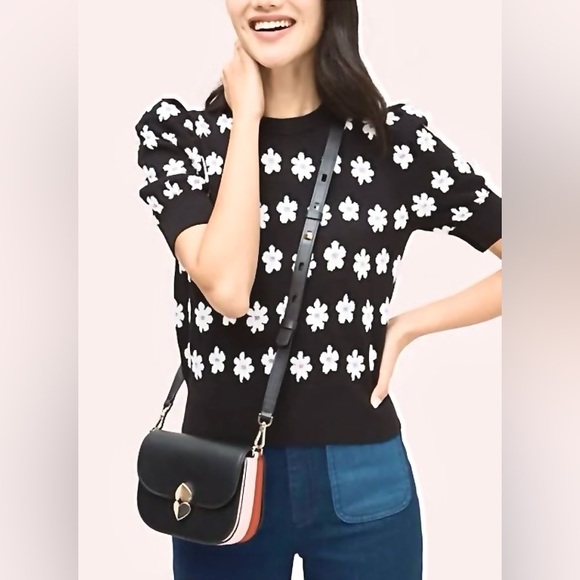 Kate Spade New York
Lula Medium Leather Saddle Bag - Picture 4 of 13